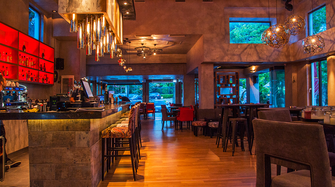 Veniero all day café bar restaurant