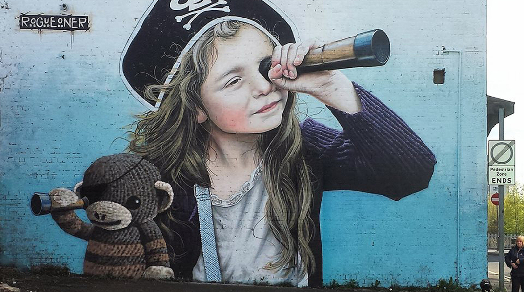 pirate-girl-by-rogue-one-barras-glasgow.jpg