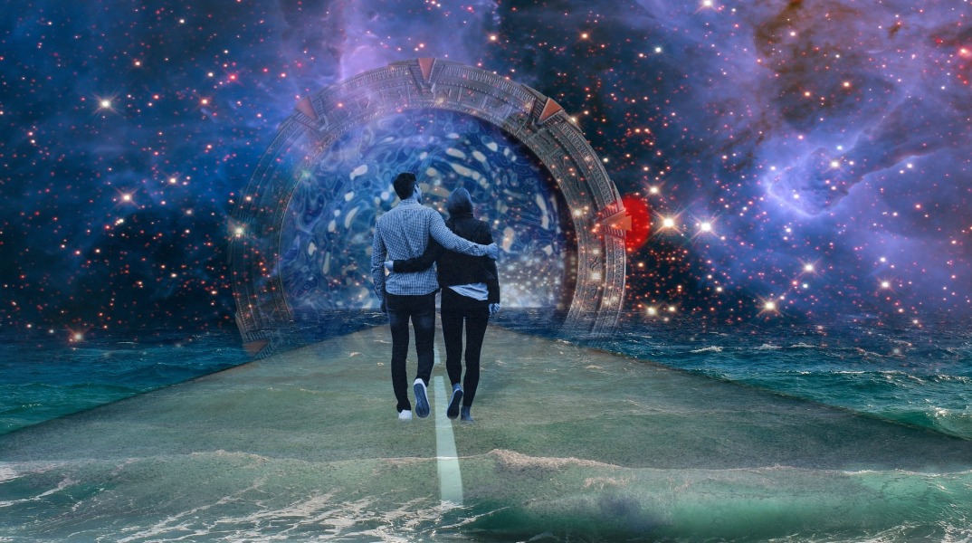 stargate-3002013_1920.jpg