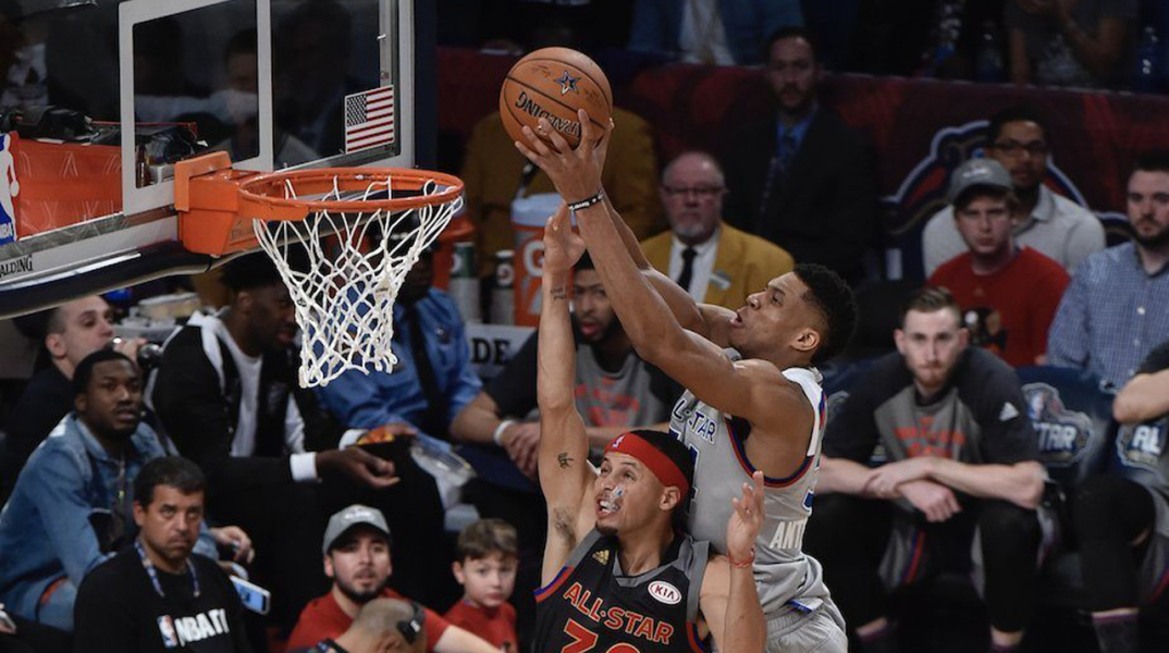 giannis-antetokounmpo-steph-curry.jpg