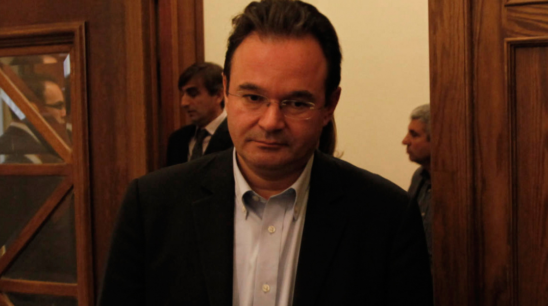 papakonstantinou.jpg