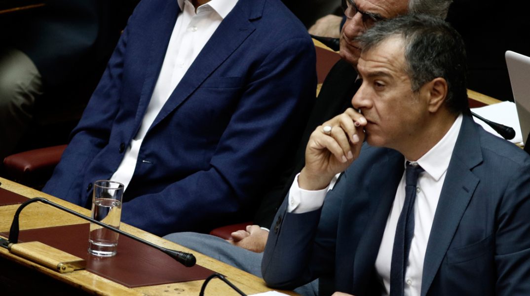 theodorakis23423.jpg