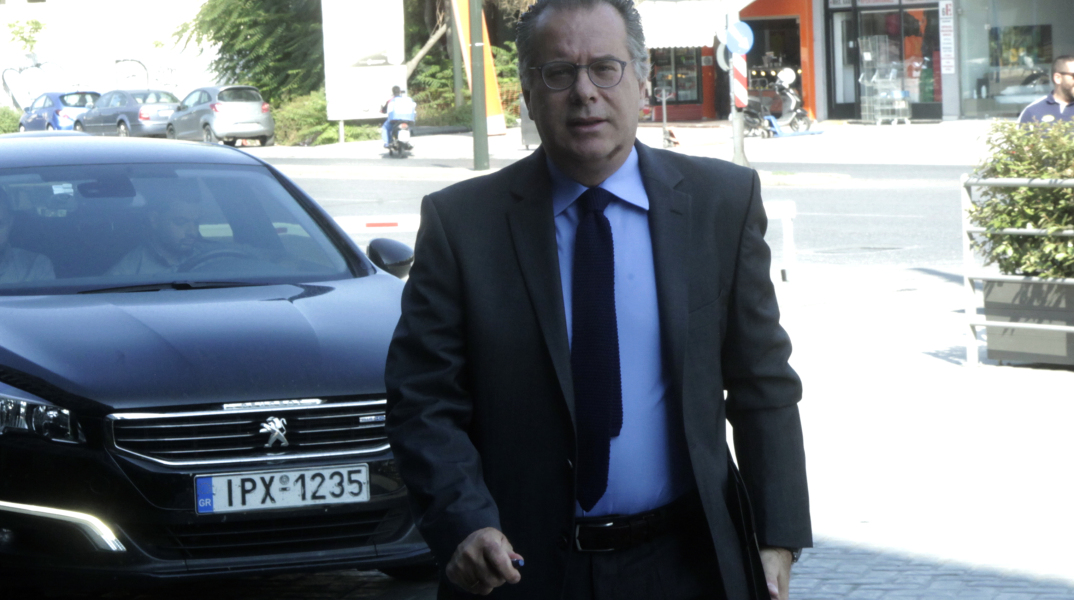 «Όχι» της ΝΔ σε ενδεχόμενη σταδιακή εφαρμογή της λύσης για το όνομα της ΠΓΔΜ 