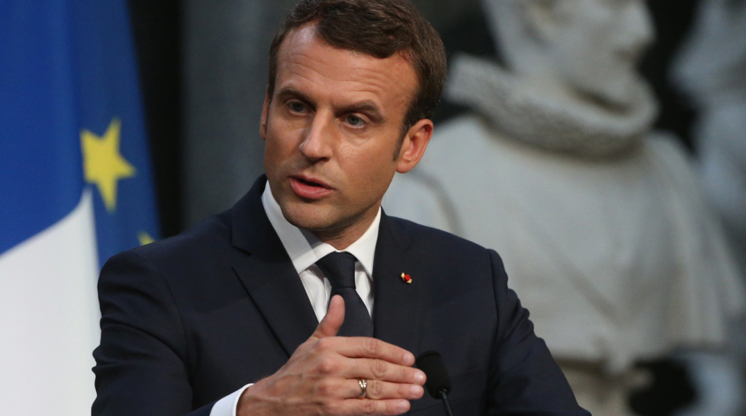 macron23423.jpg
