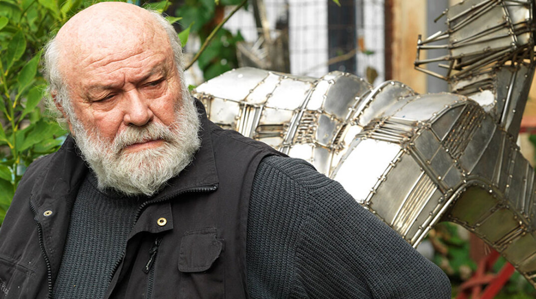 Γιώργος Χουλιαράς