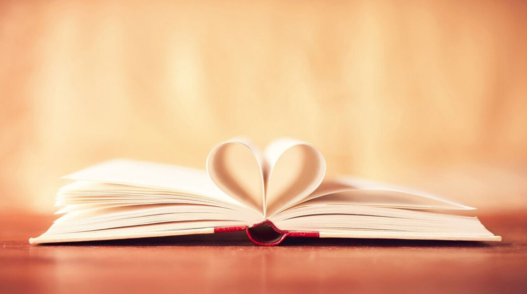 love-valentines-book-gift-ideas.jpg