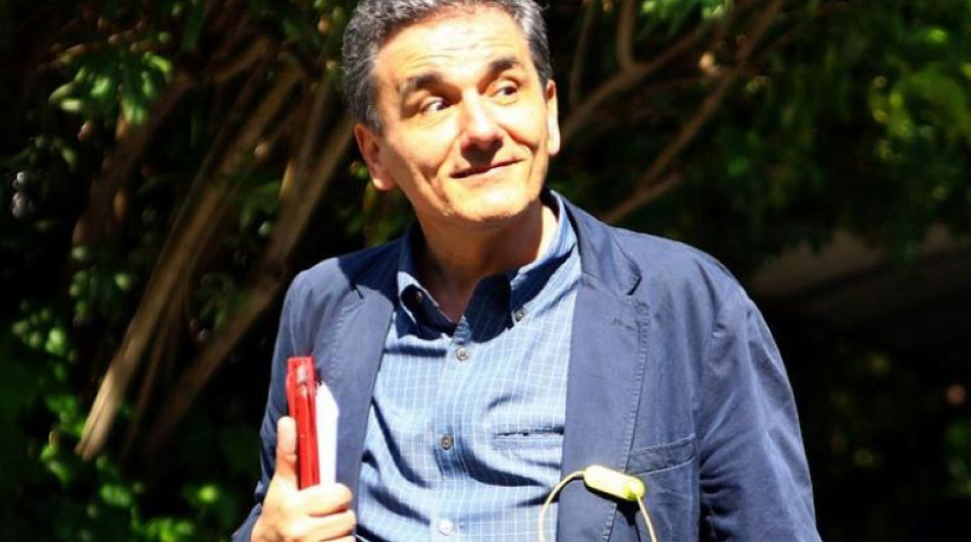 tsakalotos.jpg