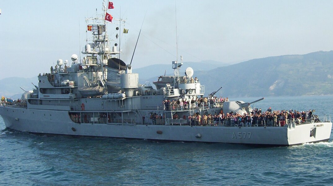 turkish_war_boat.jpg