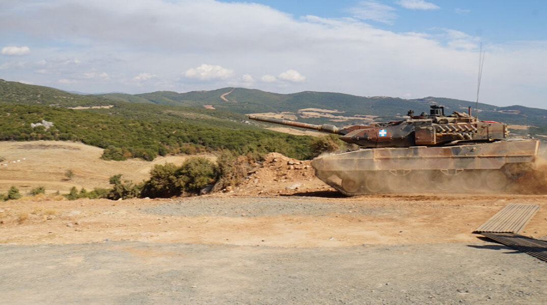 alexandroupoli-tank-ellinikos-stratos.jpg