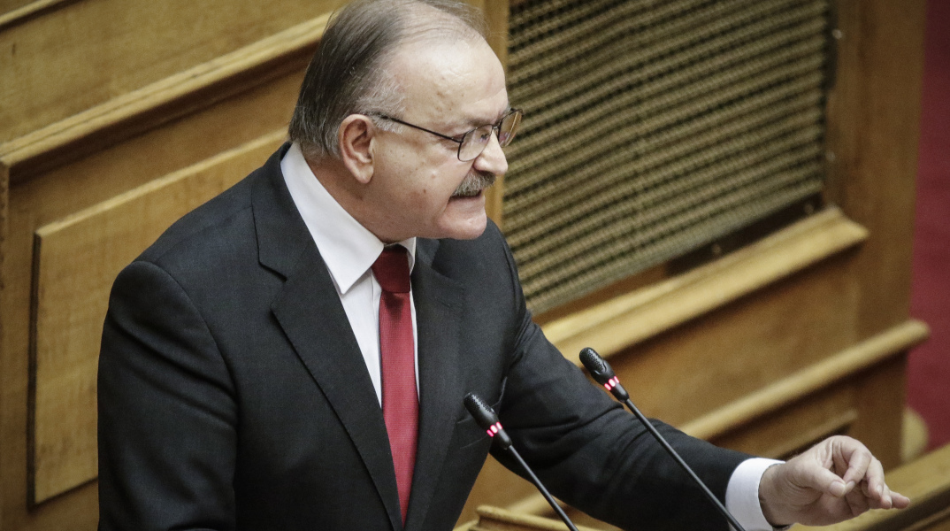 Πόλεμος ανακοινώσεων μεταξύ ΣΥΡΙΖΑ και Δημήτρη Σταμάτη 