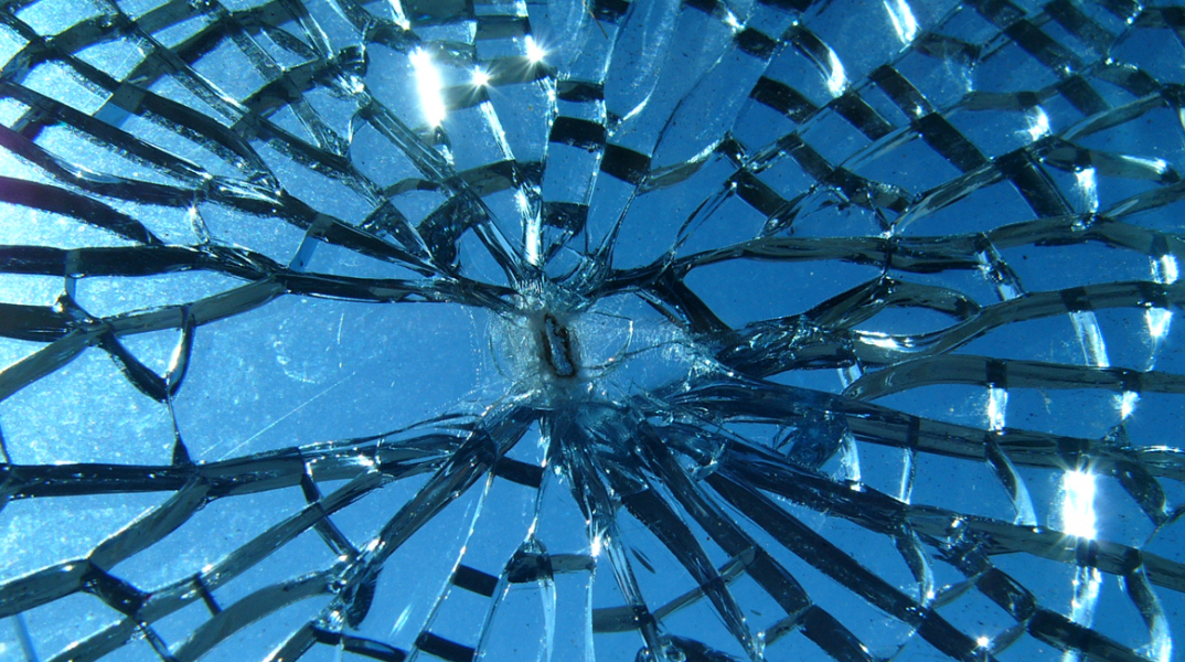 broken-glass.jpg