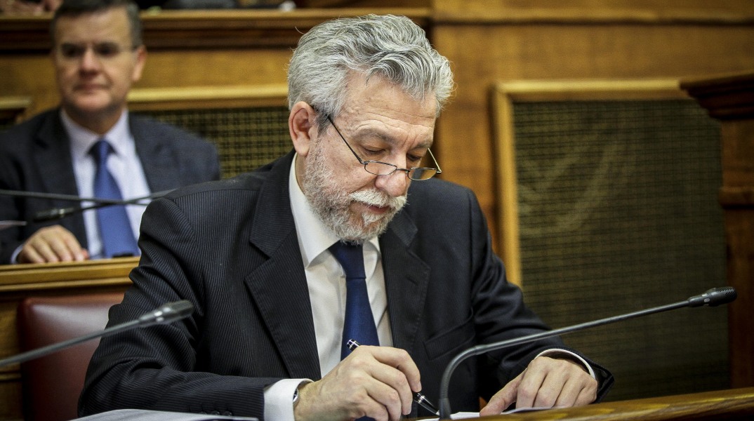 Τα πρακτικά της αθωωτικής απόφασης για τον Αμβρόσιο θα ζητήσει ο Κοντονής 