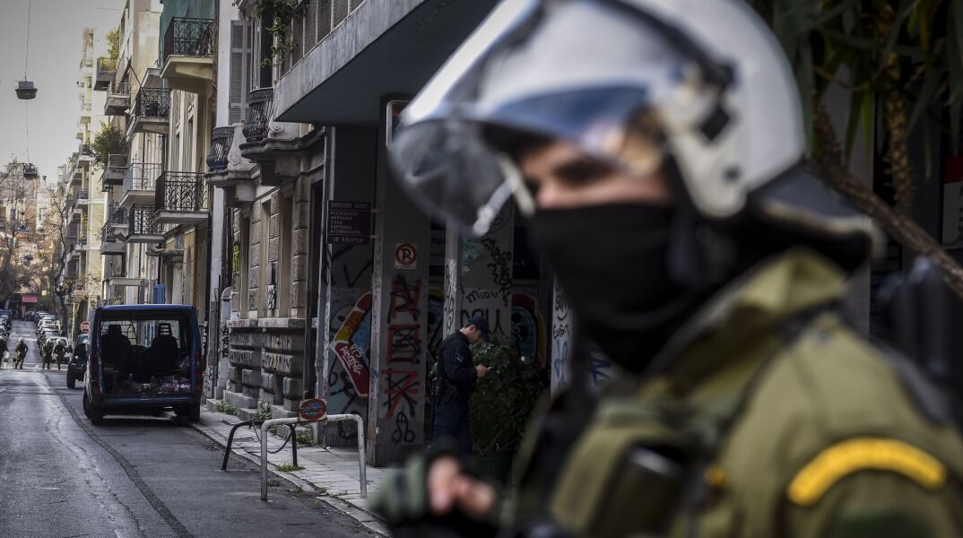 Επίθεση Χρυσαυγιτών στον Πειραιά καταγγέλλουν μέλη της ΟΡΜΑ 