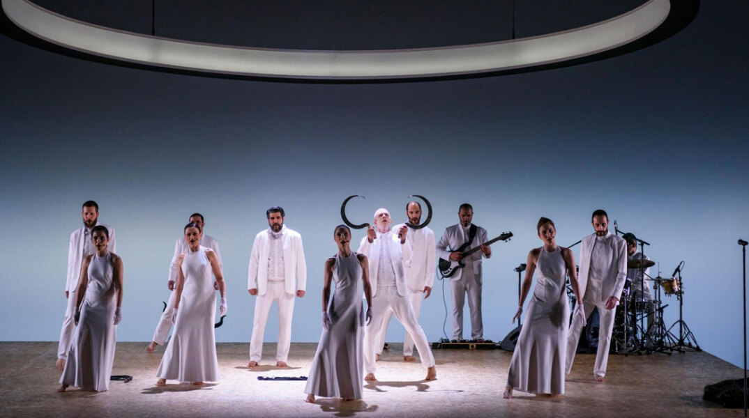 «Βάκχες» στη Στέγη Γραμμάτων και Τεχνών - Κεντρική Σκηνή