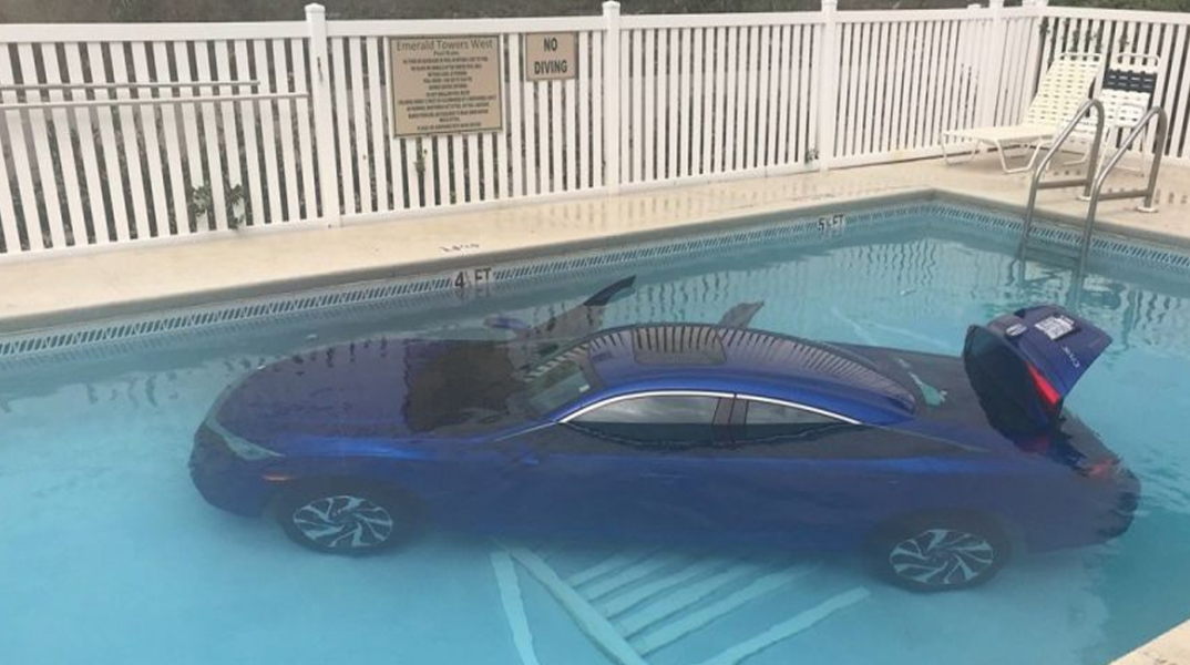 car-piscine-florida.jpg