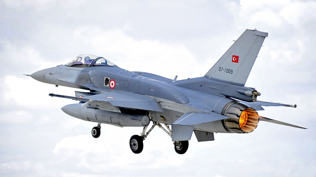 tuaf-f-16c.jpg