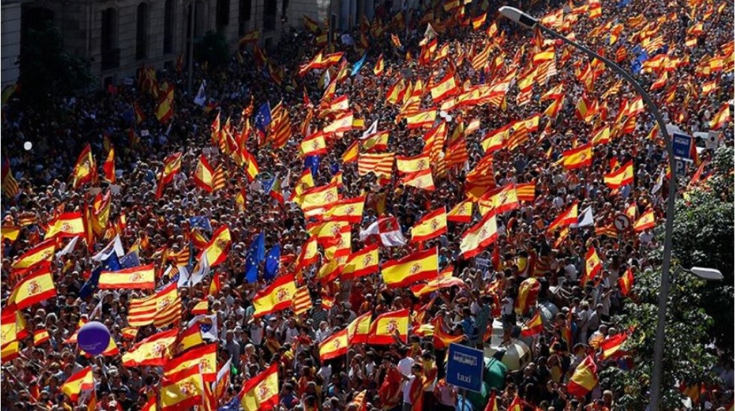 Μεγάλη διαδήλωση στη Βαρκελώνη για την απελευθέρωση των κρατουμένων της ανεξαρτησίας