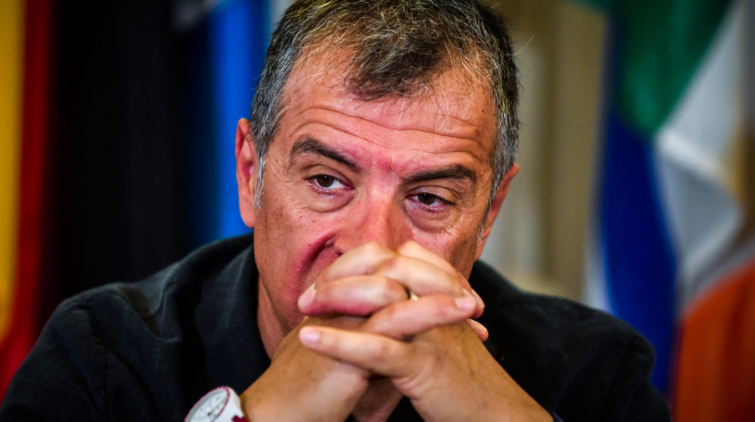 theodorakis2342.jpg