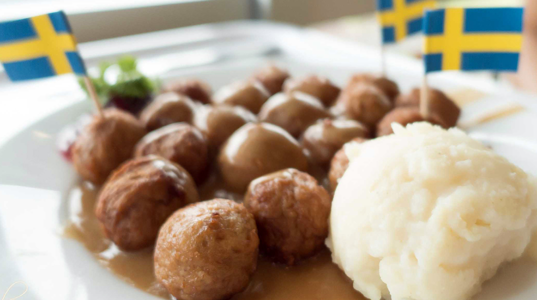 delicious-swedish-meatballs-at-ikea-in-chengdu-china.jpg