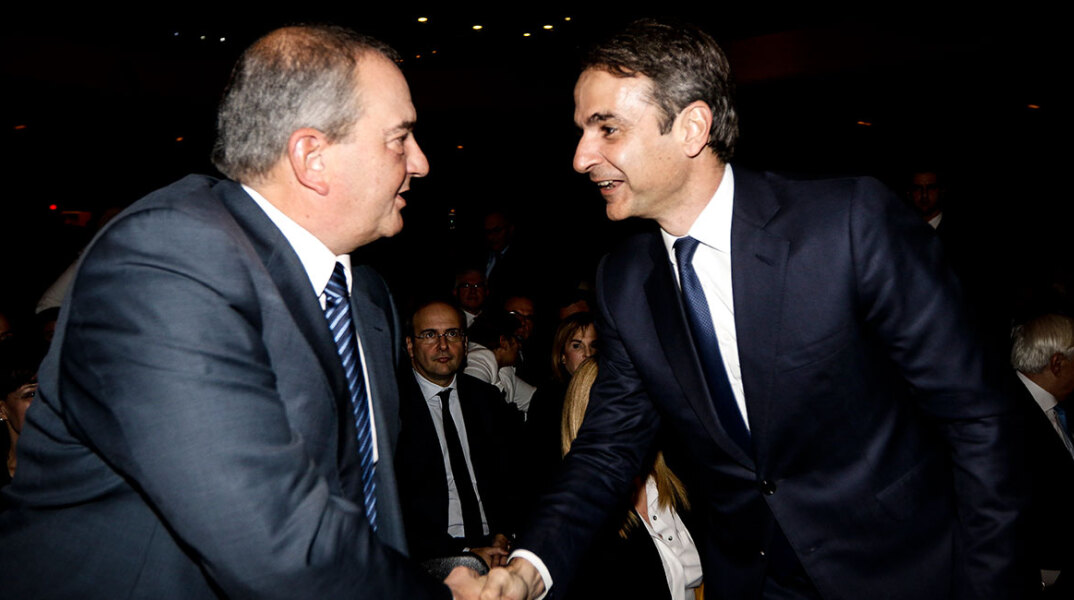 mitsotakis-karamanlis.jpg