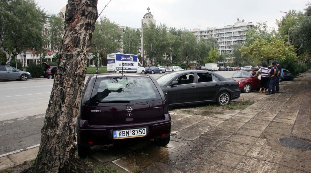 ΝΔ: Η κυβέρνηση να ζητήσει συγγνώμη για τα προβλήματα από τη νεροποντή 