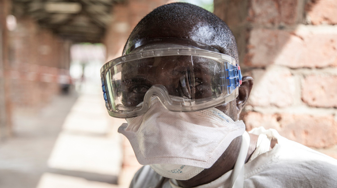 ebola2342342.jpg