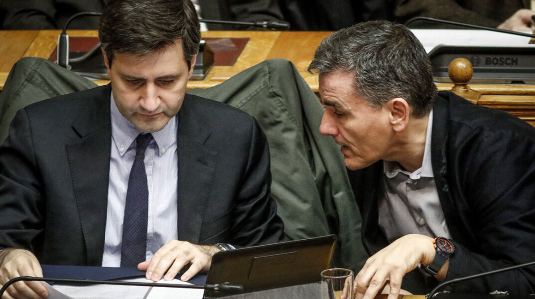 xoyliarakis_tsakalotos.jpg