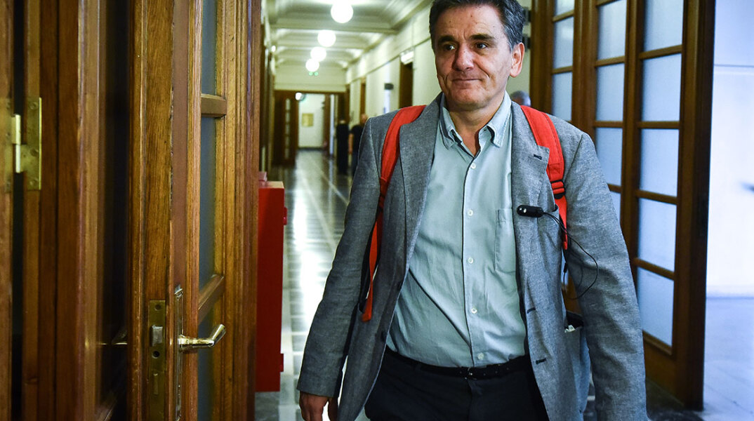 tsakalotos.jpg