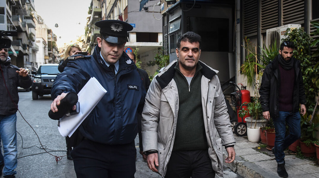 Κώστας Βαξεβάνης 