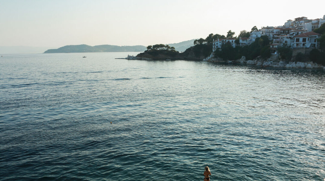 skiathos-greece-426785-unsplash-1.jpg