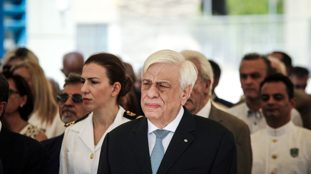 paylopoulos.jpg