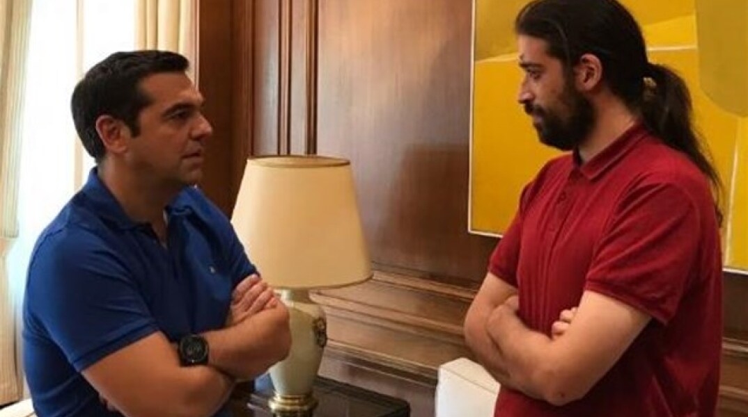 Με τον Βαγγέλη Παπαθανασίου που χτυπήθηκε από νεοναζί συναντήθηκε ο Αλ. Τσίπρας 