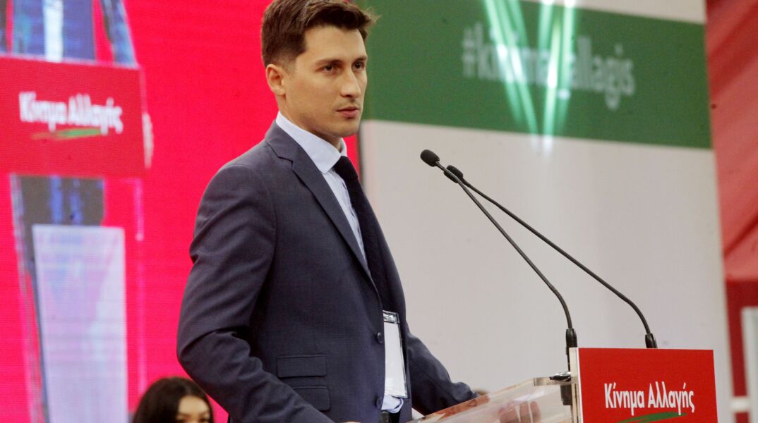 Αποδοκιμασία για Τσίπρα και Ζάεφ το δημοψήφισμα, λέει το ΚΙΝΑΛ 