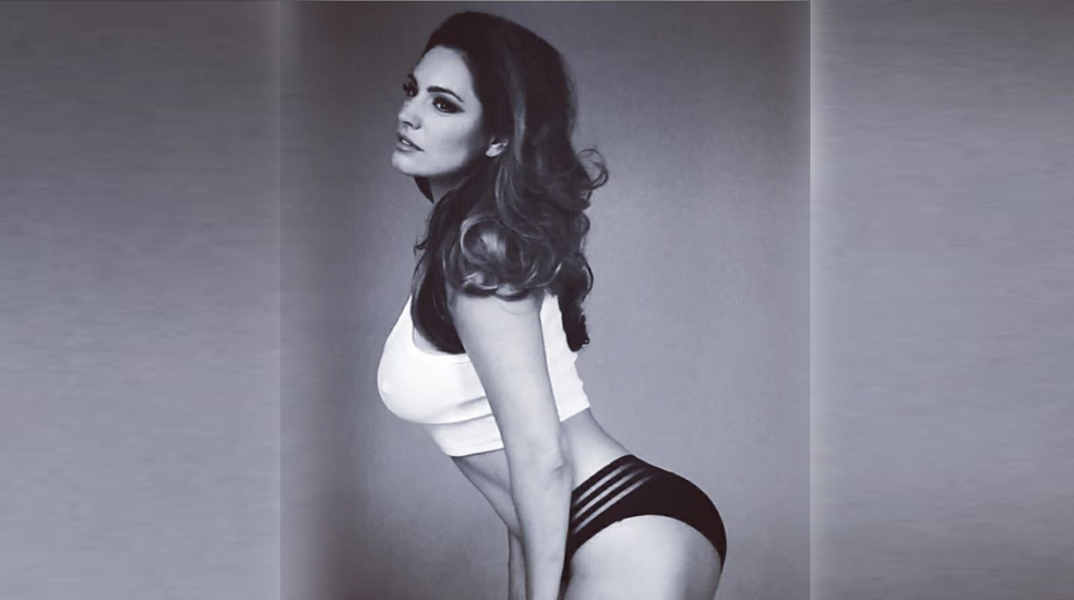 kelly-brook-exo.jpg