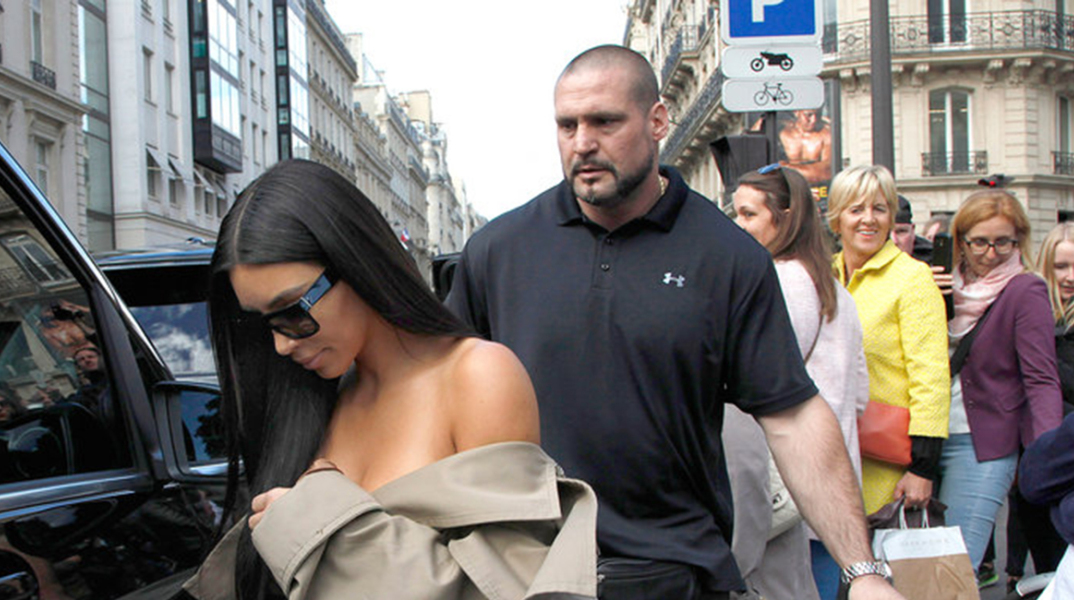 kim-kardashian-bodyguard-promote.jpg