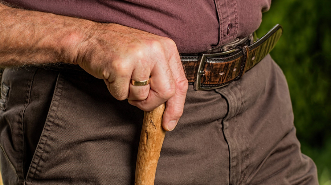 old-hands3442342.jpg