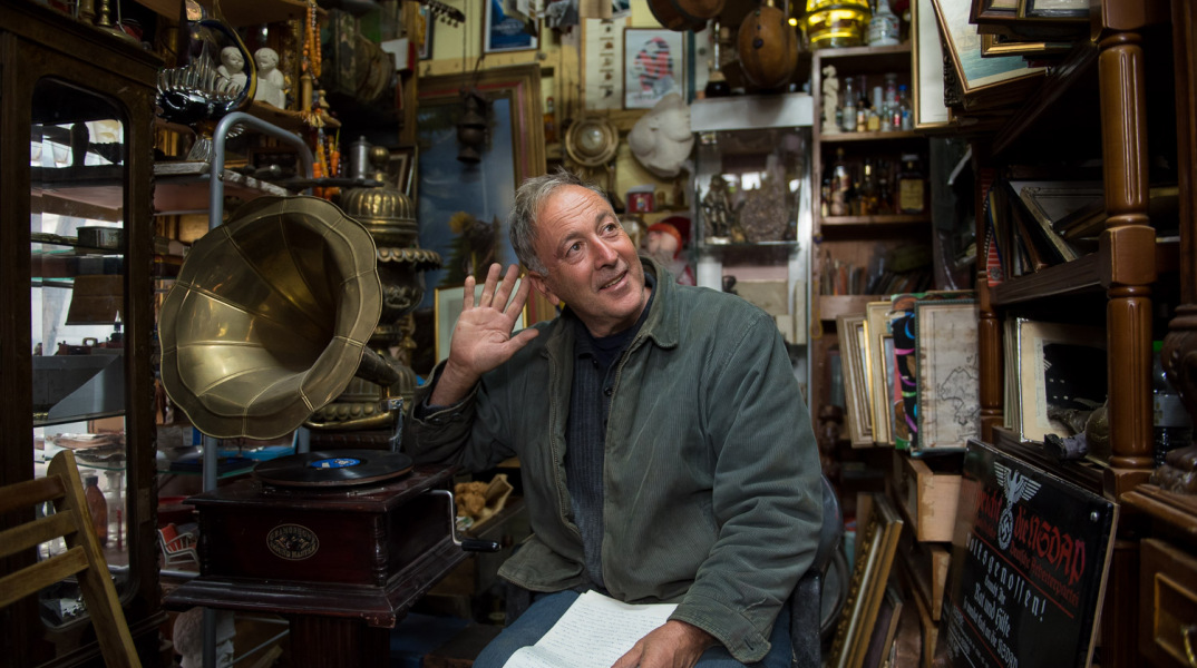 © Θανάσης Καρατζάς