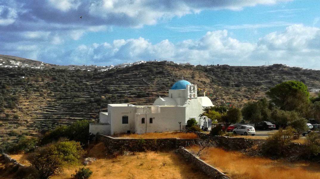 Η εκκλησία και το Μοναστήρι του Μονγκού