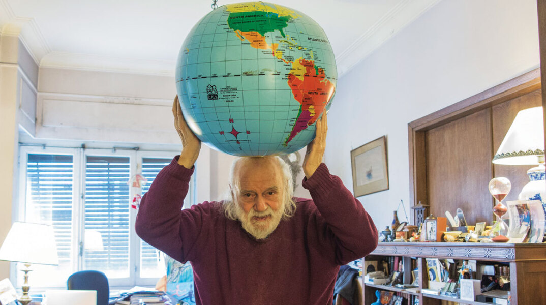 Νάνος Βαλαωρίτης