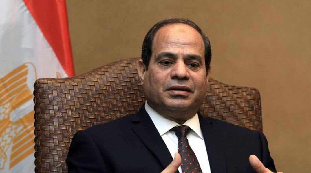 sisi.jpg