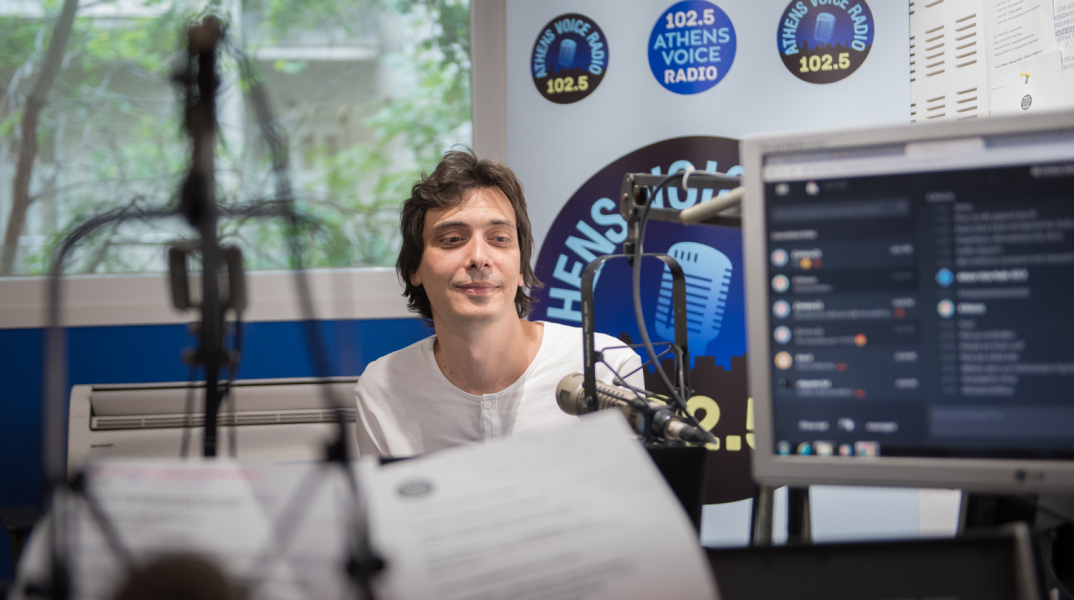 Ο Δημήτρης Αθανασιάδης διαλέγει τα 10 καλύτερα τραγούδια του 2018