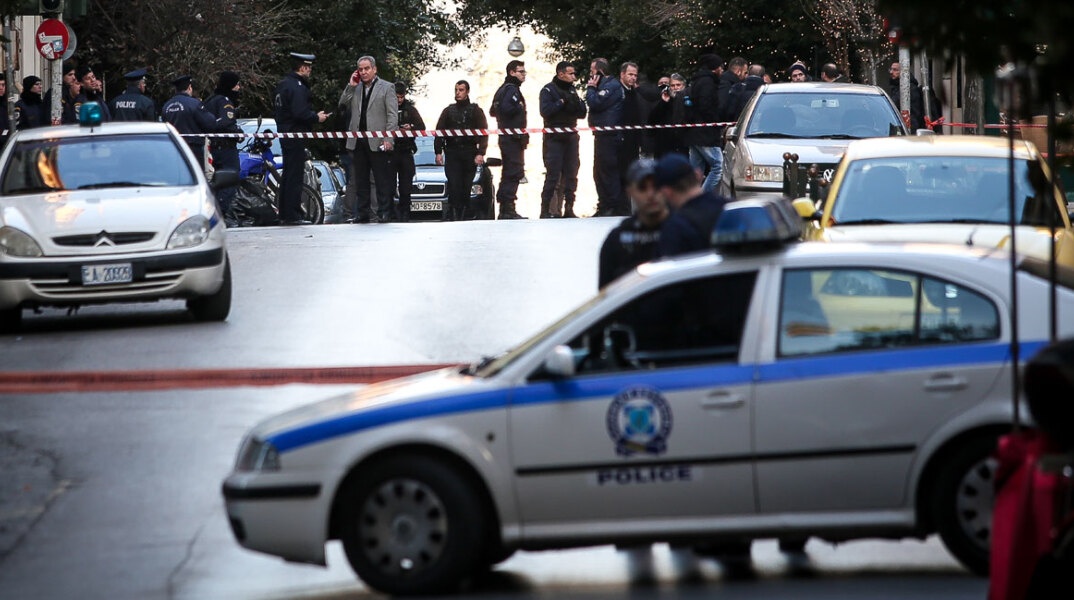 Έκρηξη στο Κολωνάκι 