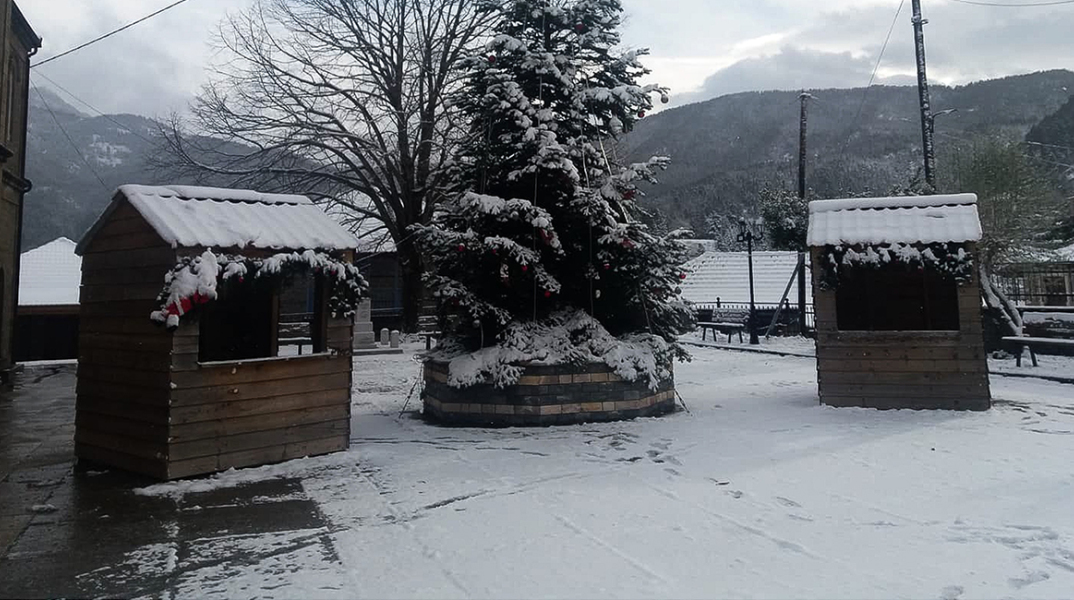 Χιόνια στην Ορεινή Ναυπακτία - Χωριό Άνω Χώρα 