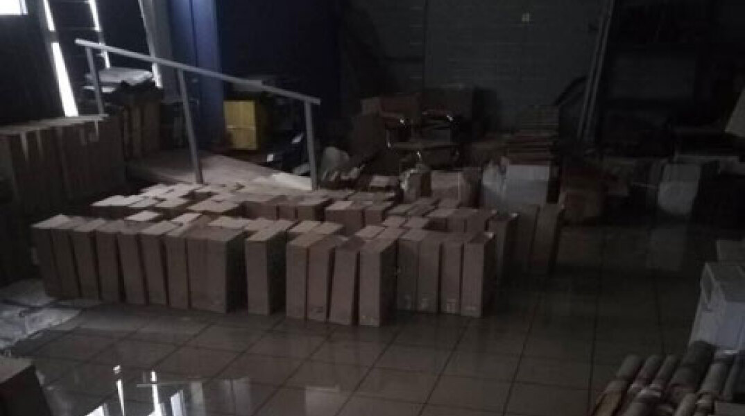 Πλημμύρισε η δημόσια υπηρεσία, βράχηκαν τα έγγραφα/