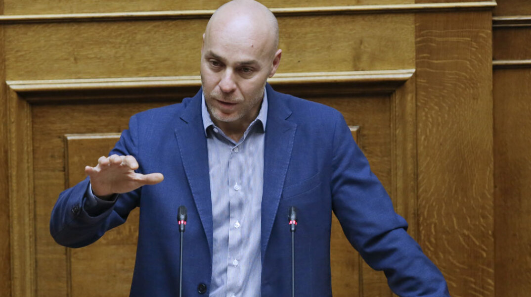 Γιώργος Αμυράς 