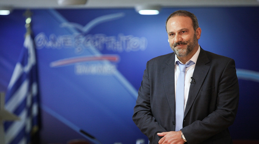 Νίκος Μαυραγάνης