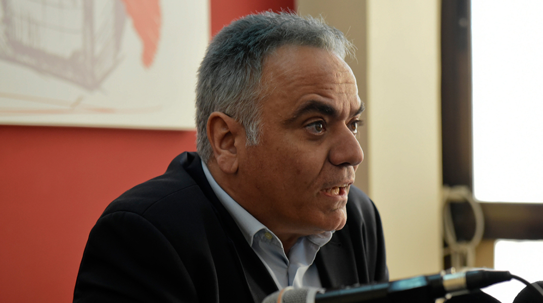 Πάνος Σκουρλέτης