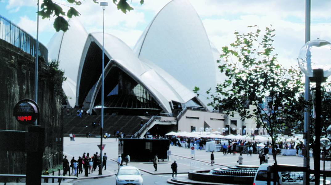 το Σίδνεϊ είναι μια πόλη με μόλις 214 χρόνια ιστορίας στην πλάτη της.
