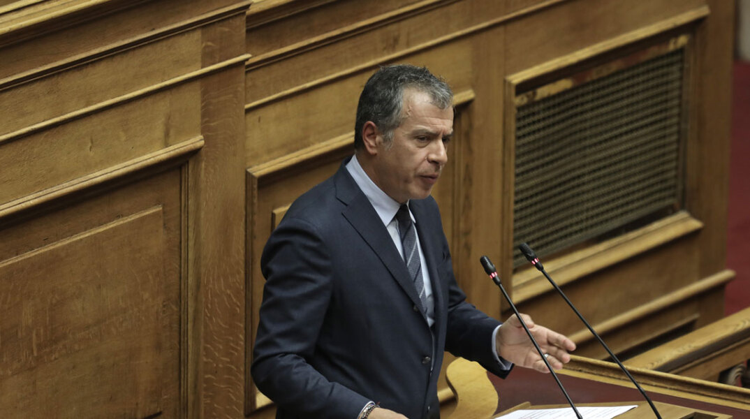 Σταύρος Θεοδωράκης