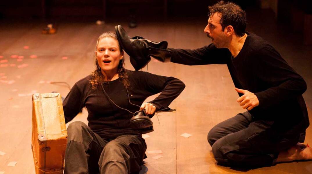 «Περιμένοντας τον Γκοντό» του Σ. Μπέκετ από την Ομάδα Σημείο Μηδέν, Θέατρο Άττις - Νέος Χώρος